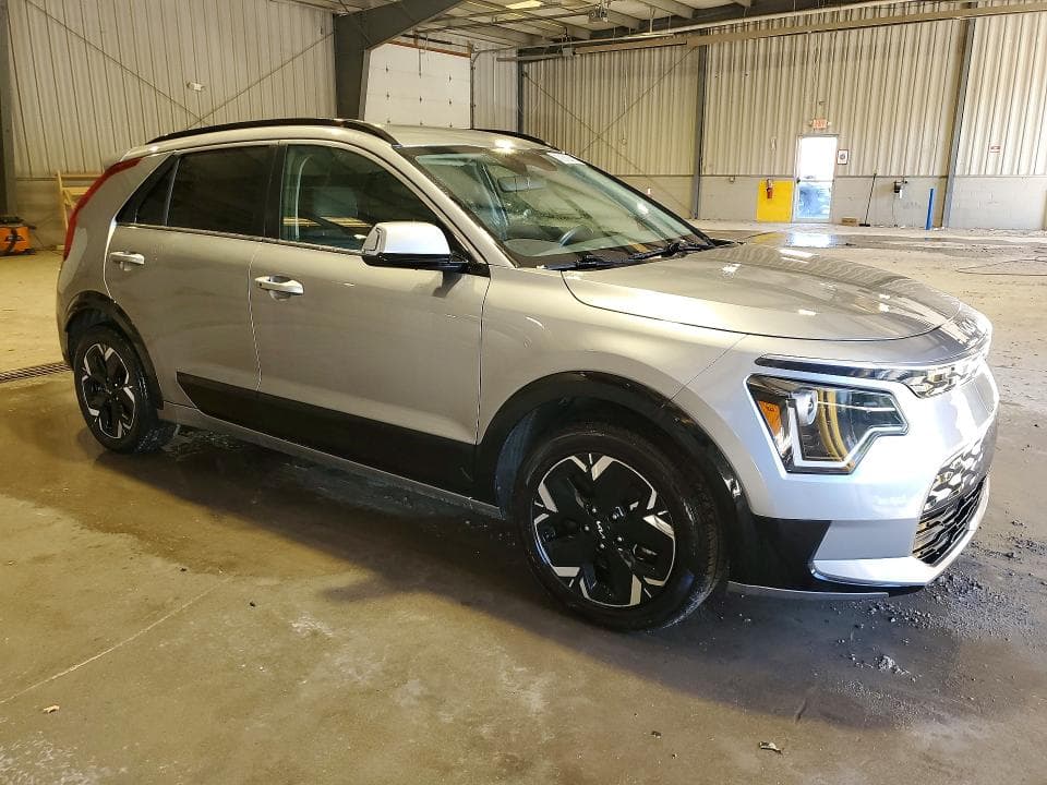 2023 KIA NIRO WIND 4