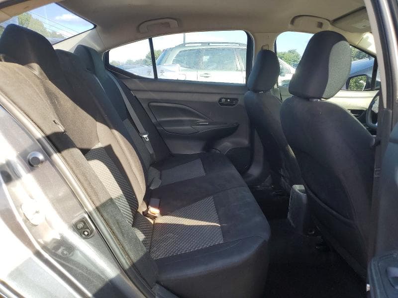 2021 NISSAN VERSA S 10