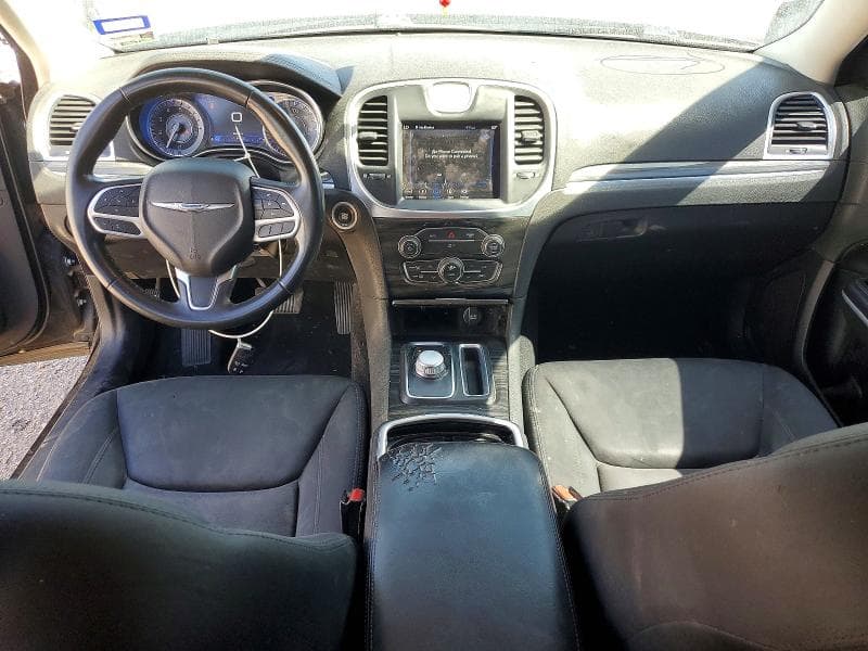 2021 CHRYSLER 300 TOURING 8