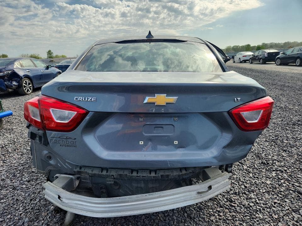 2019 CHEVROLET CRUZE LT 6