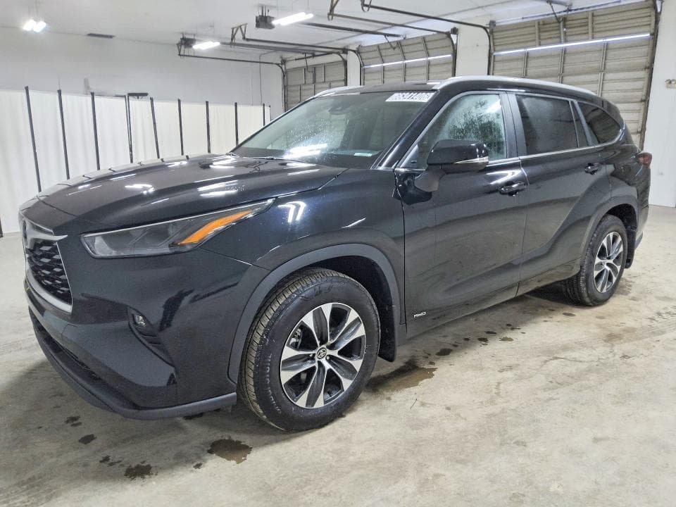 2026 TOYOTA HIGHLANDER HYBRID XLE - 1