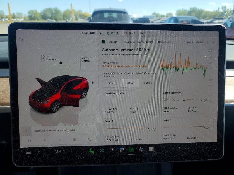 2024 TESLA MODEL Y 9