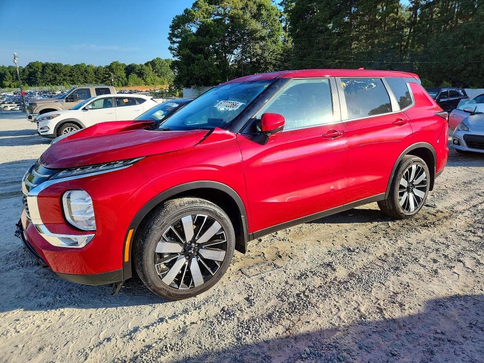 2025 MITSUBISHI OUTLANDER SE