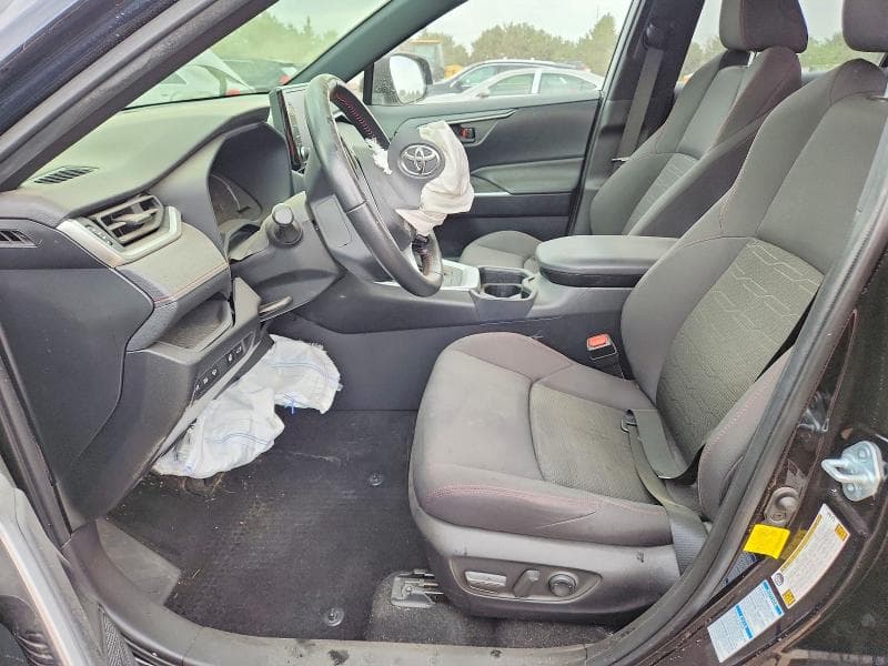 2021 TOYOTA RAV4 PRIME SE 7