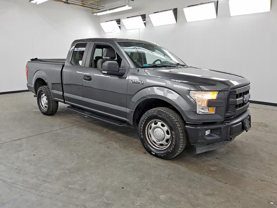 2017 FORD F150 SUPER CAB 4