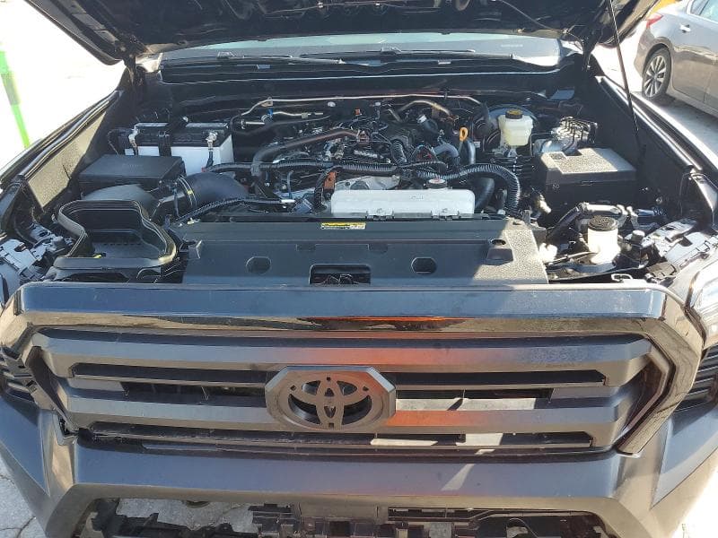 2025 TOYOTA TACOMA SR5 11