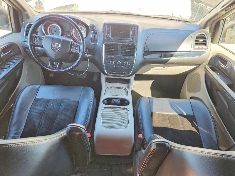 2017 DODGE GRAND CARAVAN SXT 8