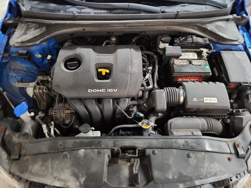 2017 HYUNDAI ELANTRA SE 11
