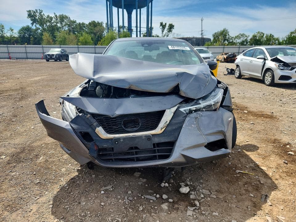 2022 NISSAN VERSA SR 5