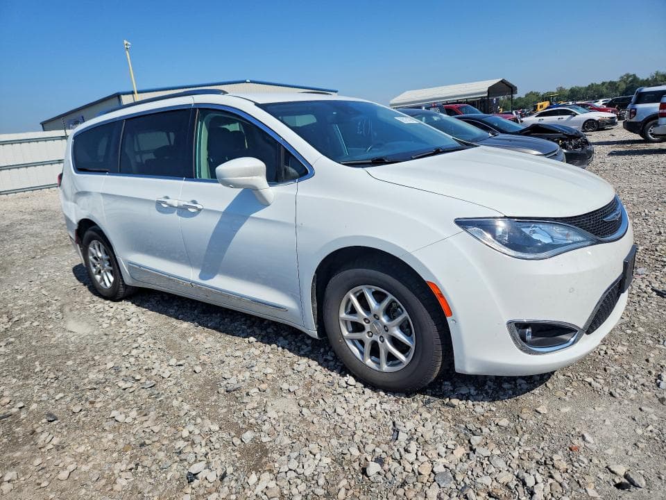 2020 CHRYSLER PACIFICA TOURING L 4