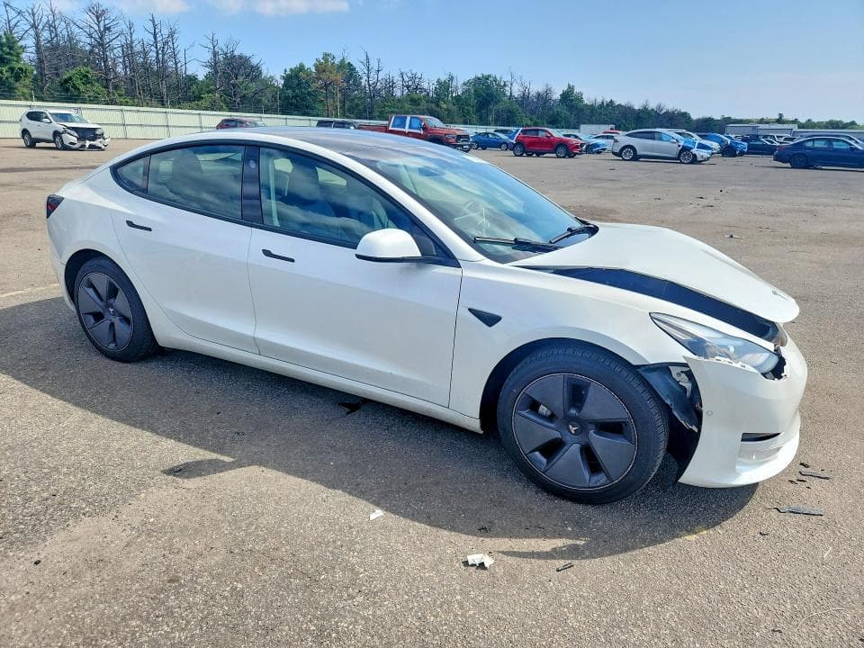 2022 TESLA MODEL X 4