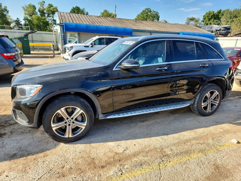 2017 MERCEDES-BENZ GLC 300 4MATIC - 1