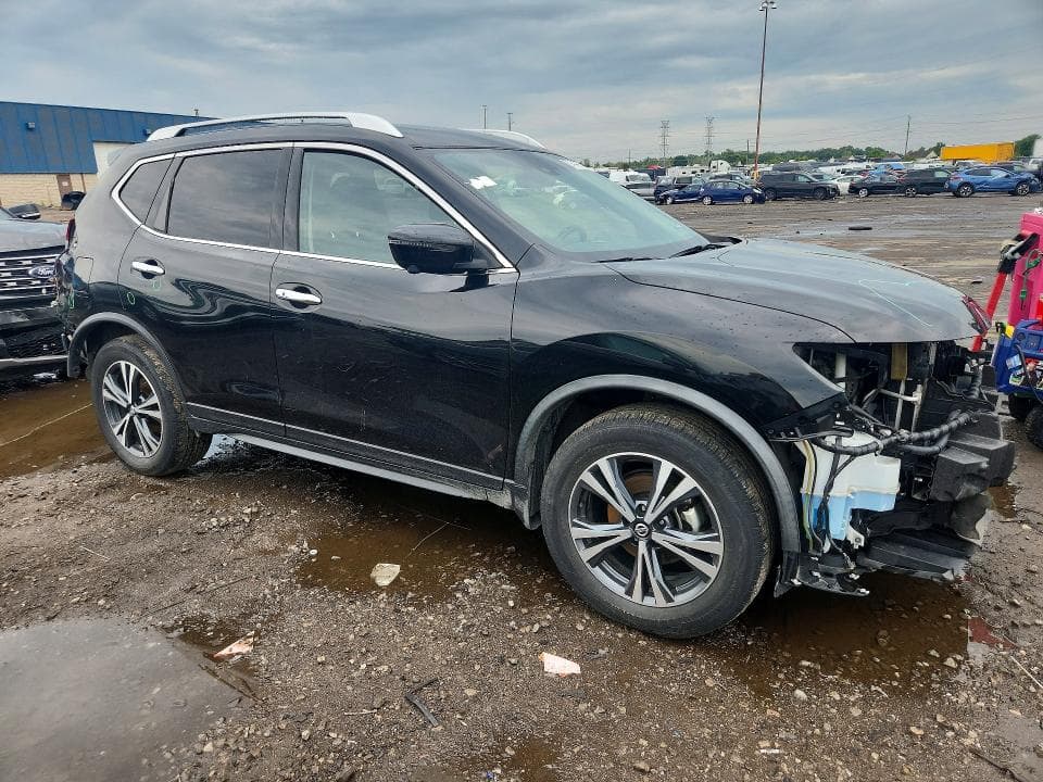 2020 NISSAN ROGUE SV 4