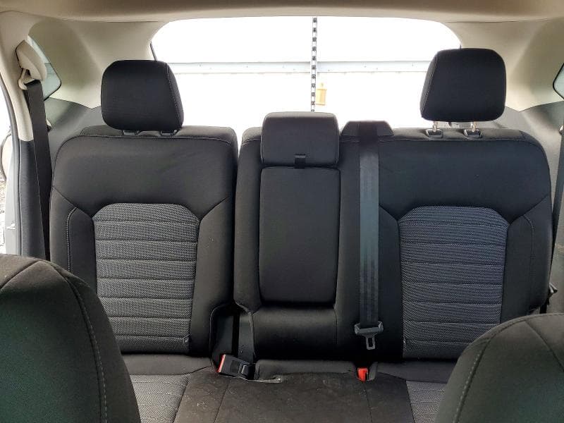2021 FORD EDGE SE 10