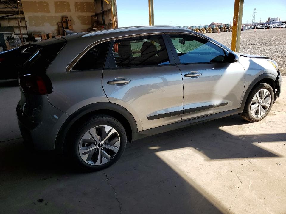 2022 KIA NIRO EV EX 3