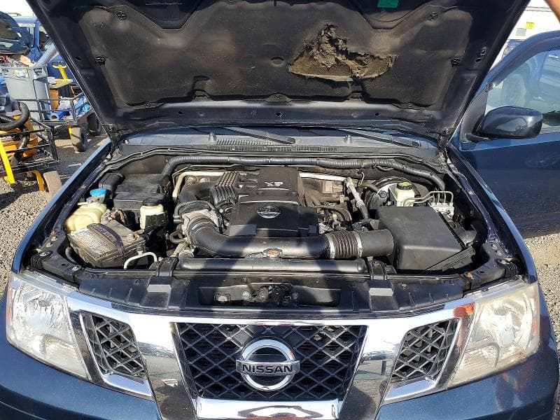 2018 NISSAN FRONTIER SV 11