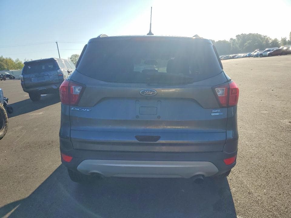 2019 FORD ESCAPE SEL 6