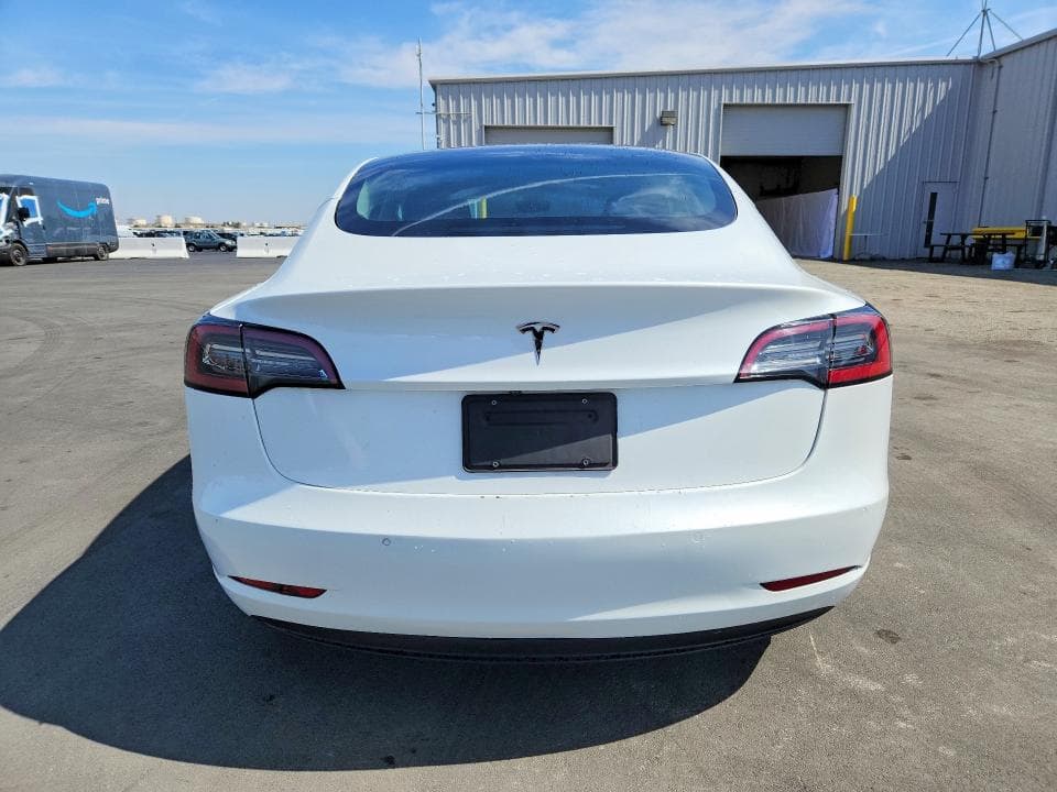 2022 TESLA MODEL 3 6