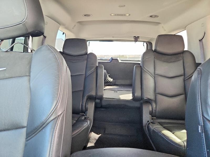 2017 CADILLAC ESCALADE LUXURY 10
