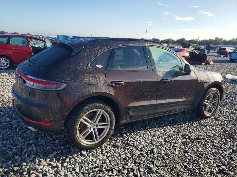 2021 PORSCHE MACAN 3