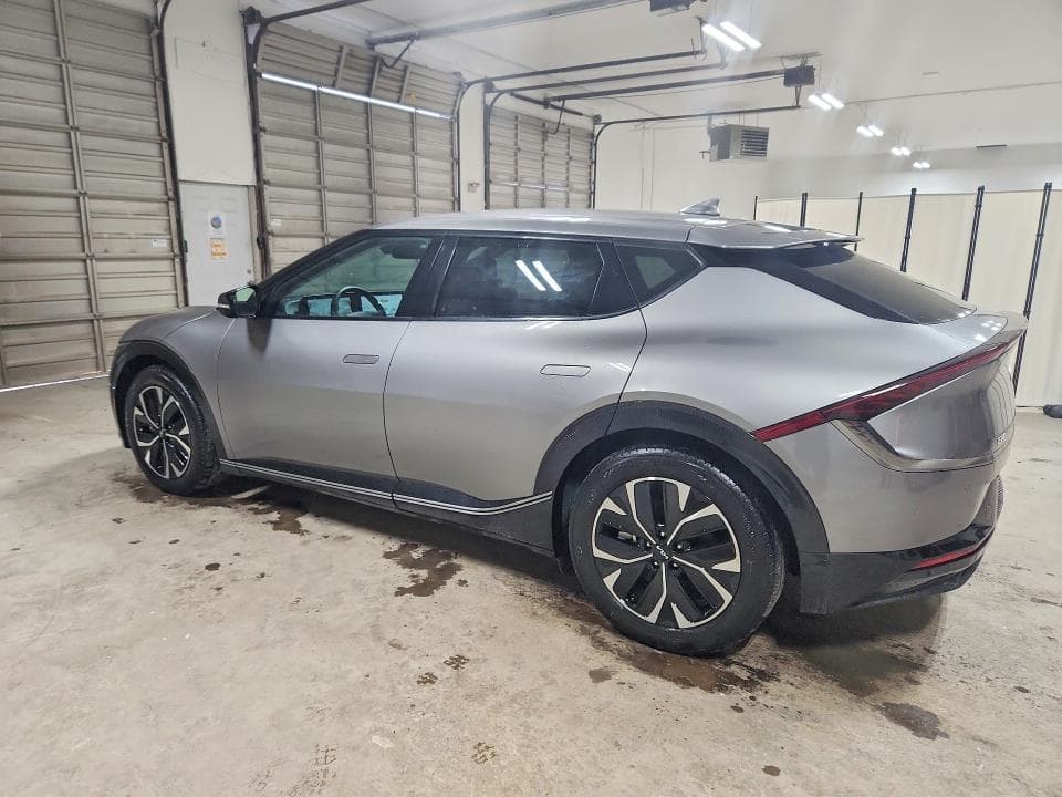 2024 KIA EV6 WIND 2