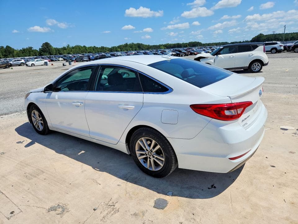 2017 HYUNDAI SONATA SE 2