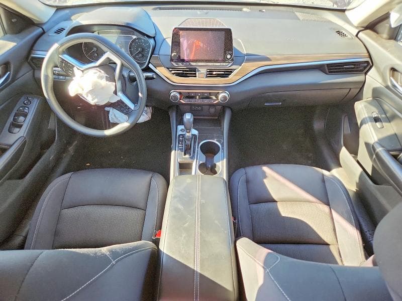 2024 NISSAN ALTIMA SV 8