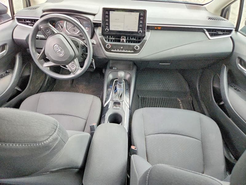 2020 TOYOTA COROLLA LE 8