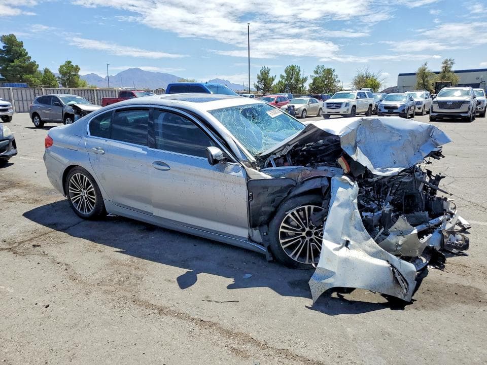 2020 BMW 530E 4