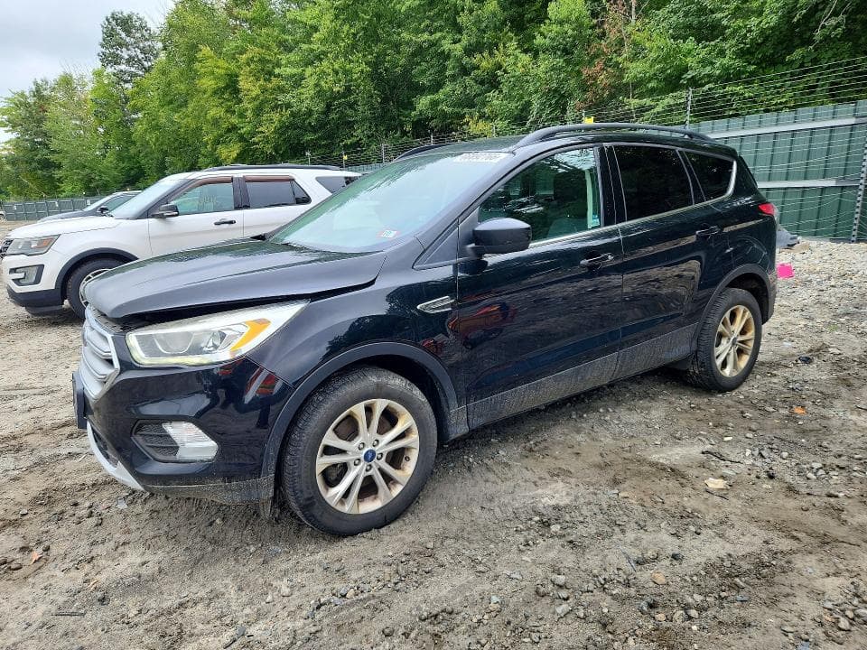 2017 FORD ESCAPE SE - 1
