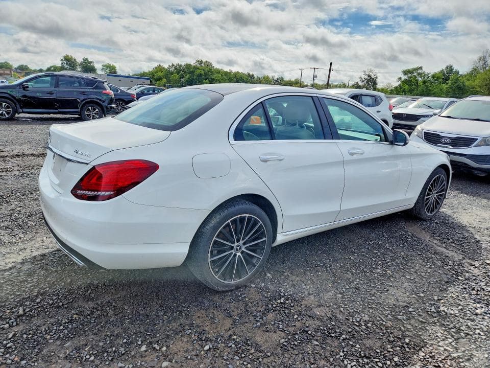 2021 MERCEDES-BENZ C 300 4MATIC 3