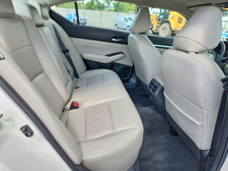 2024 NISSAN ALTIMA SL 10