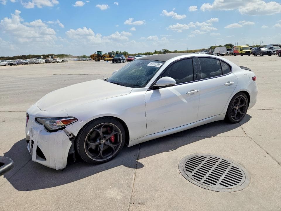2017 ALFA ROMEO GIULIA TI