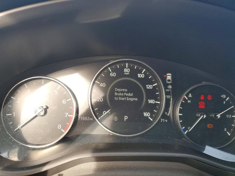 2023 MAZDA 3 PREMIUM 9