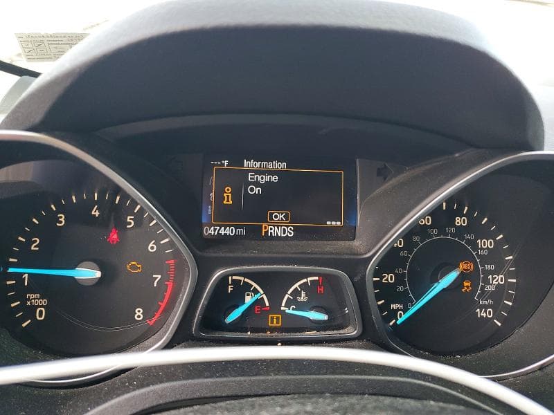 2017 FORD ESCAPE SE 9
