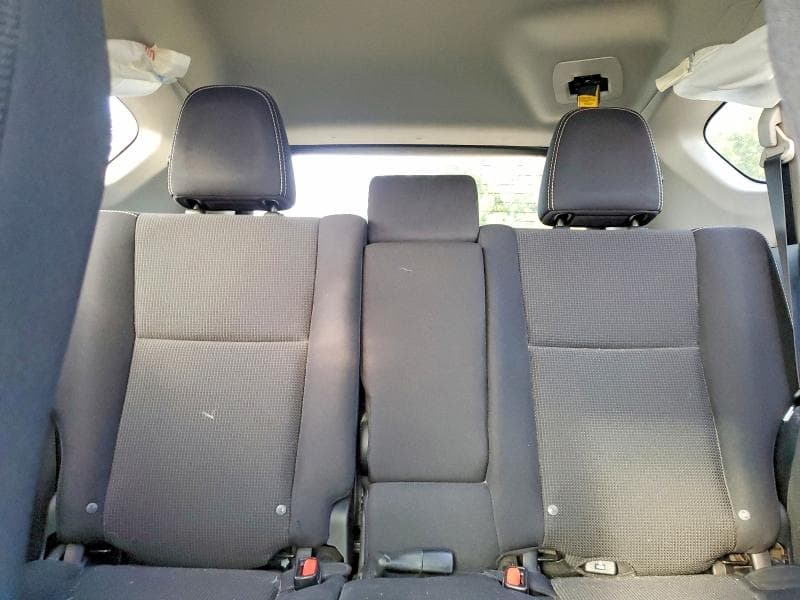 2018 TOYOTA RAV4 XLE 10