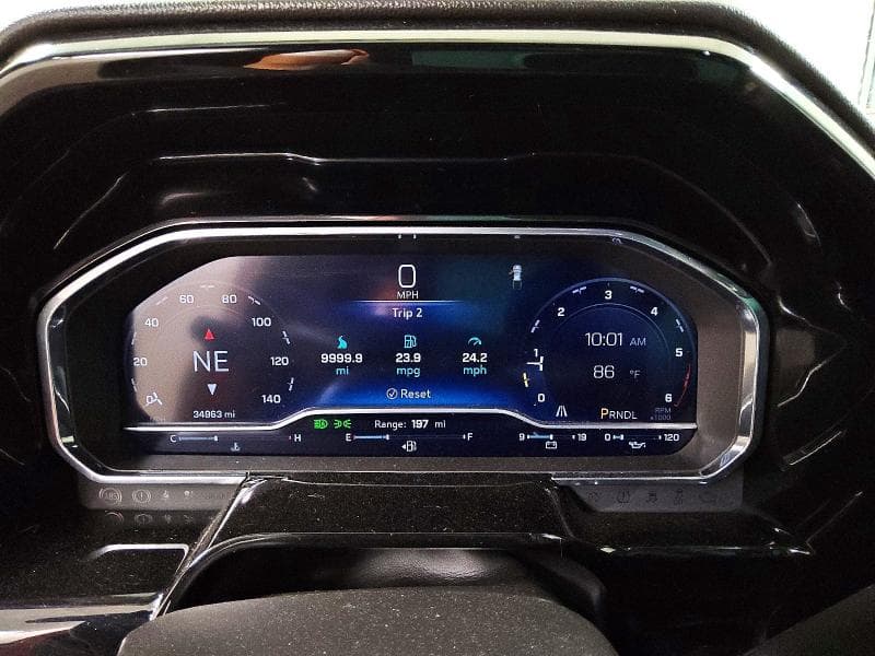 2023 CHEVROLET SILVERADO C1500 LT 9