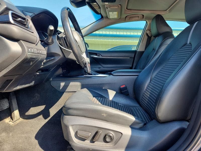 2018 TOYOTA CAMRY SE 7