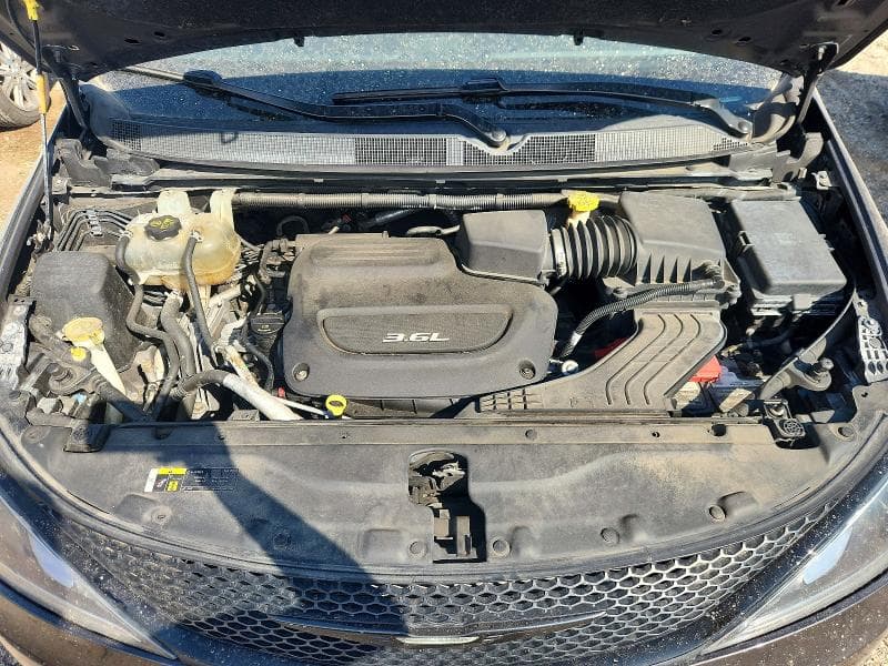 2018 CHRYSLER PACIFICA TOURING PLUS 11
