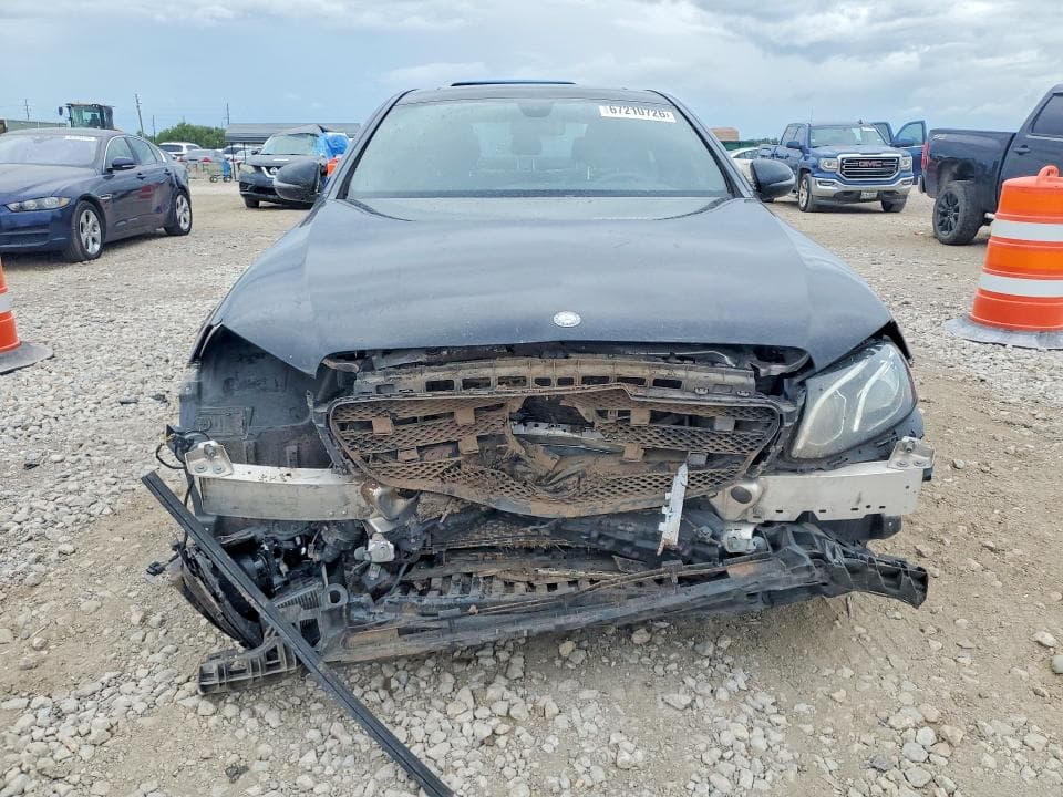 2017 MERCEDES-BENZ E 300 5