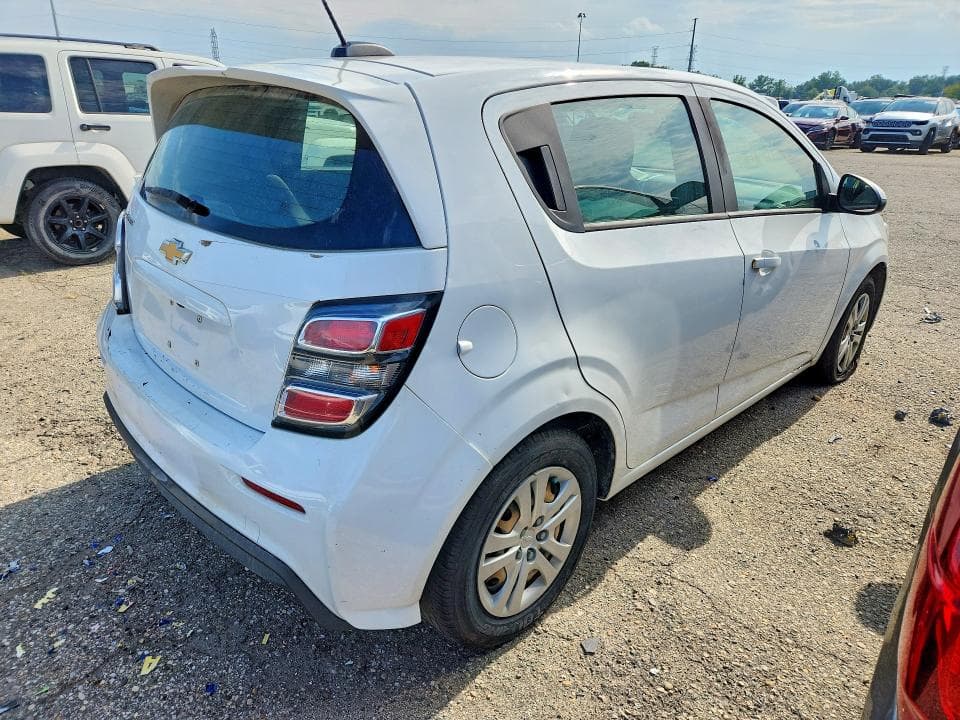 2020 CHEVROLET SONIC 3