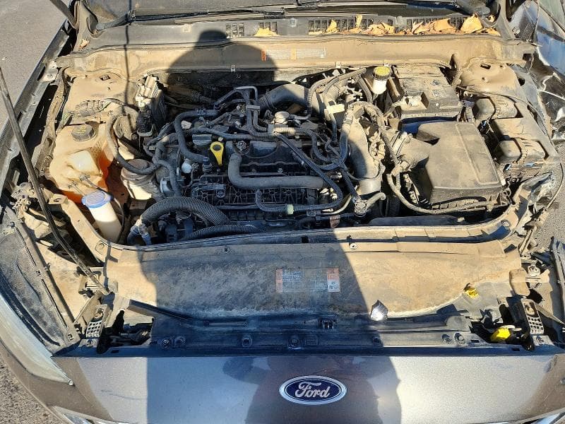 2020 FORD FUSION SE 11