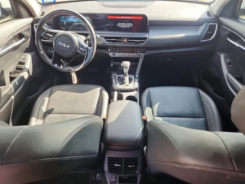 2024 KIA SELTOS EX 8