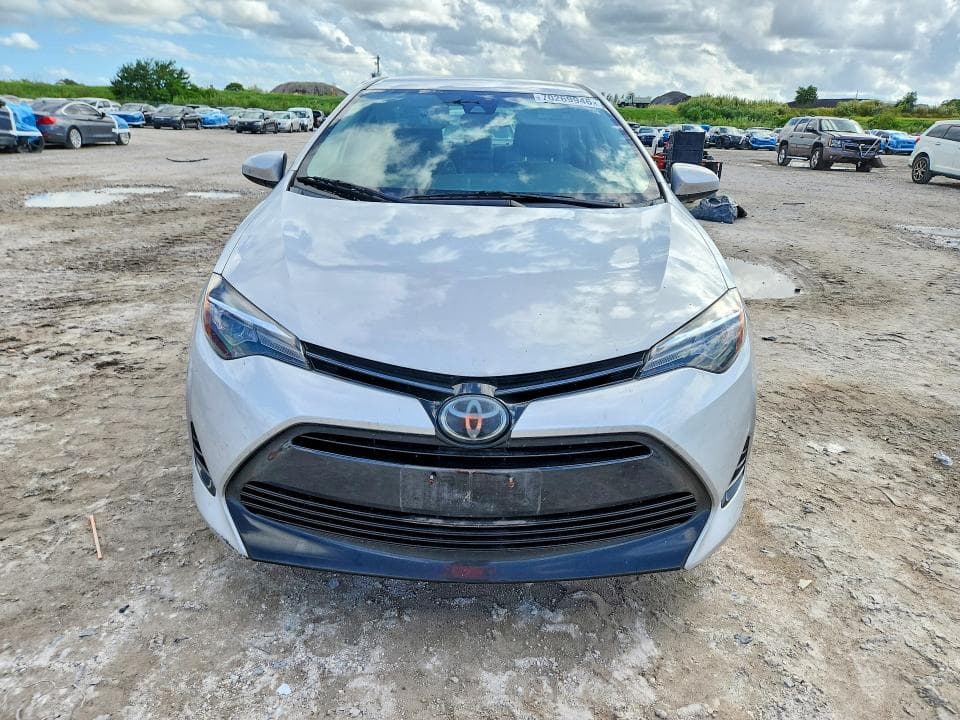 2017 TOYOTA COROLLA LE 5