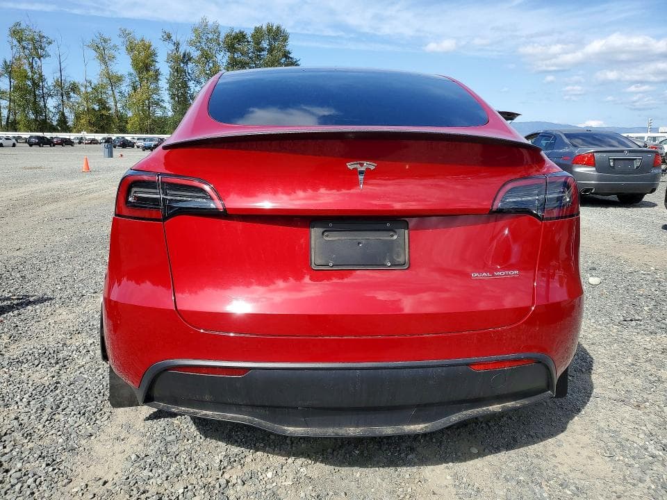 2023 TESLA MODEL Y 6