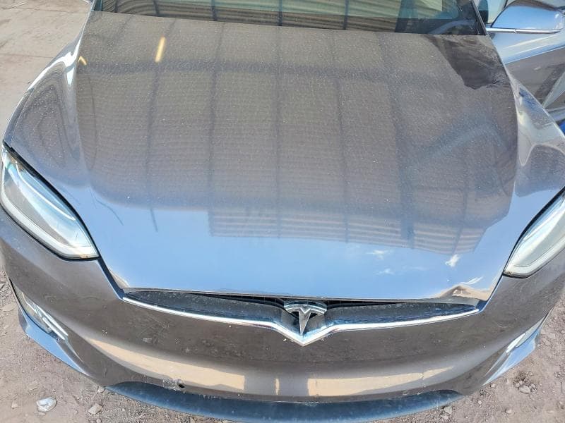 2021 TESLA MODEL X 11