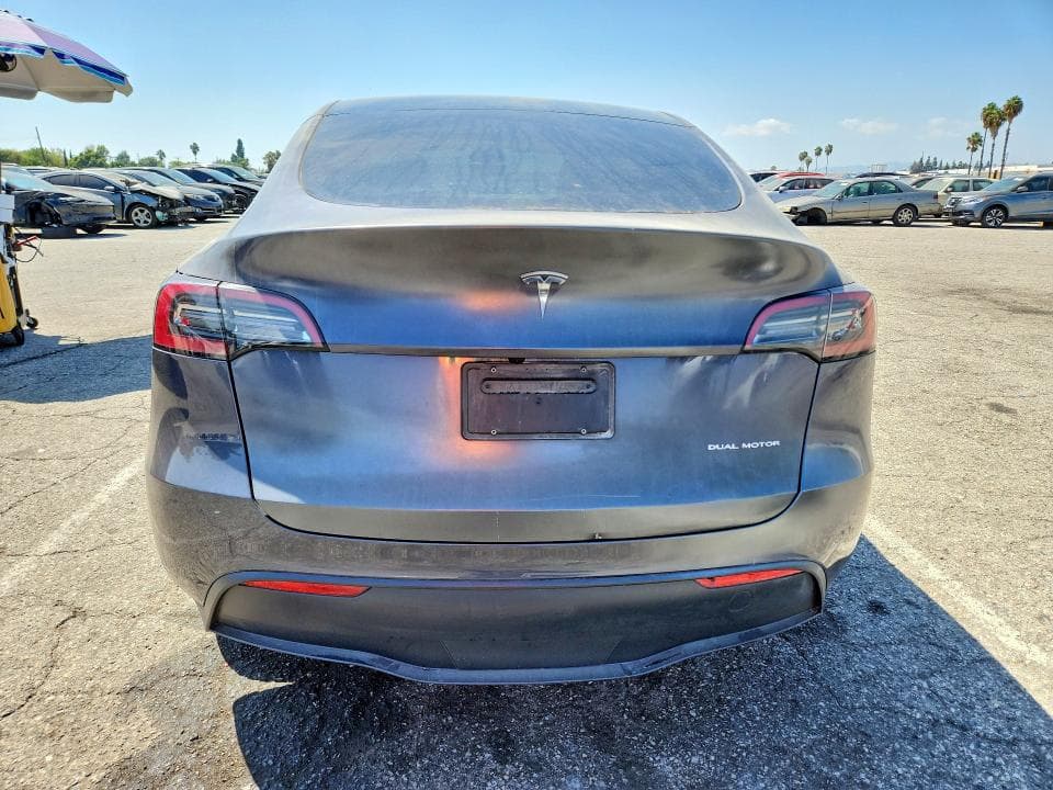 2023 TESLA MODEL Y 6