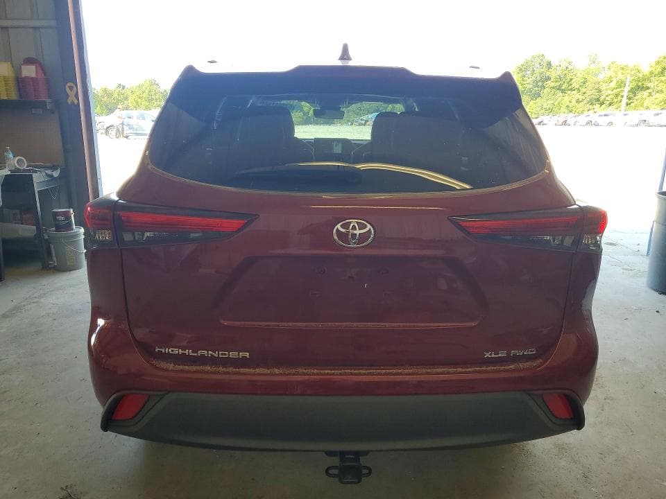 2020 TOYOTA HIGHLANDER XLE 6