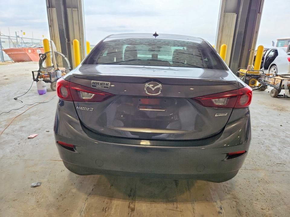 2018 MAZDA 3 TOURING 6