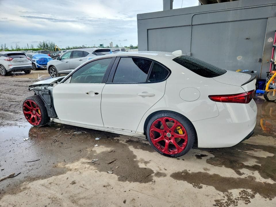 2020 ALFA ROMEO GIULIA 2